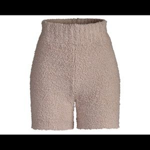 SKIMS COZY KNIT SHORT - never worn with tags